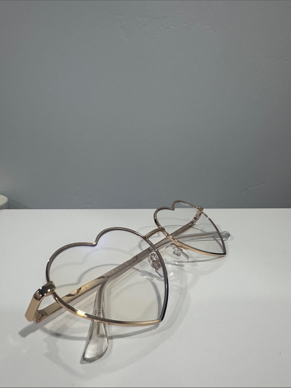 Quay Australia Gold Heart Frame Glasses